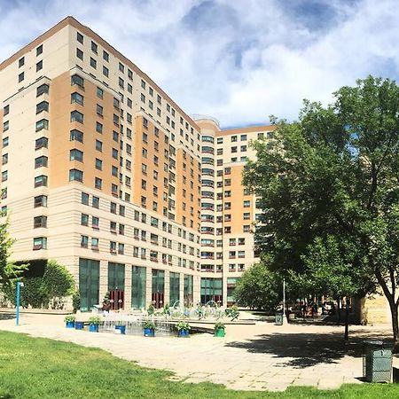 Toronto Metropolitan University- Pitman Hall Residence Bagian luar foto