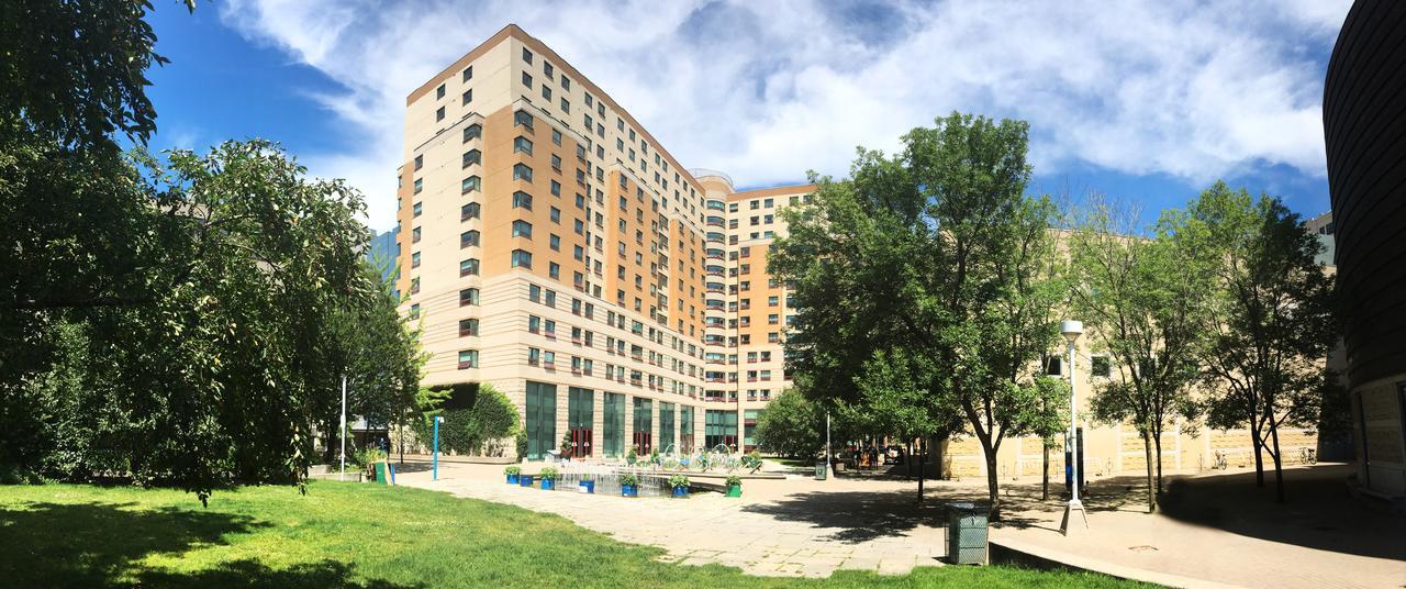 Toronto Metropolitan University- Pitman Hall Residence Bagian luar foto